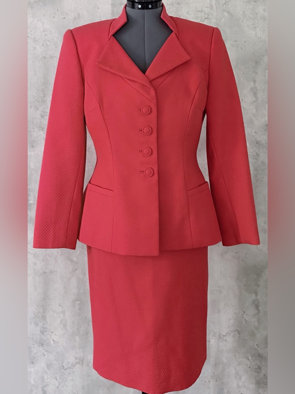 Pilar Rossi Vintage Coral Pink Diamond Textured 2pc Skirt Suit Set Blazer Sz 10